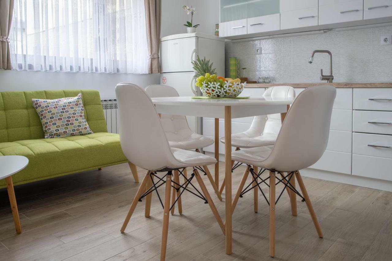 Apartment Vir Karlovac Eksteriør billede